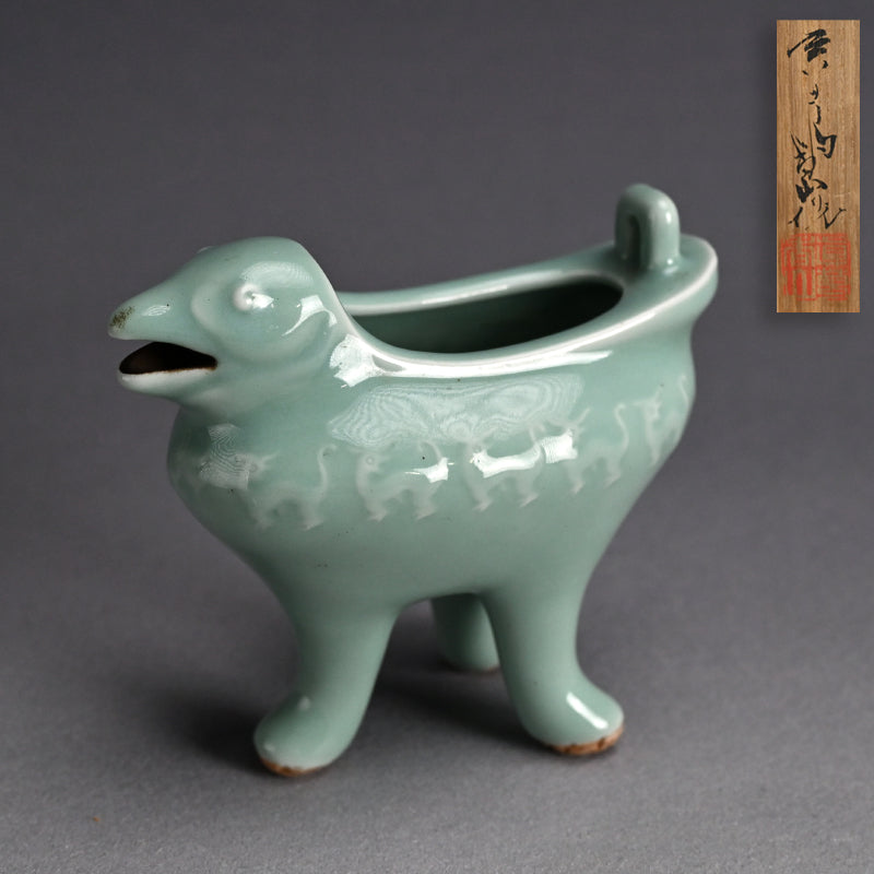 Unusual Koro incense Burner ー宮川 (真葛) 香山 "青磁釉 漢式鳥 香炉"