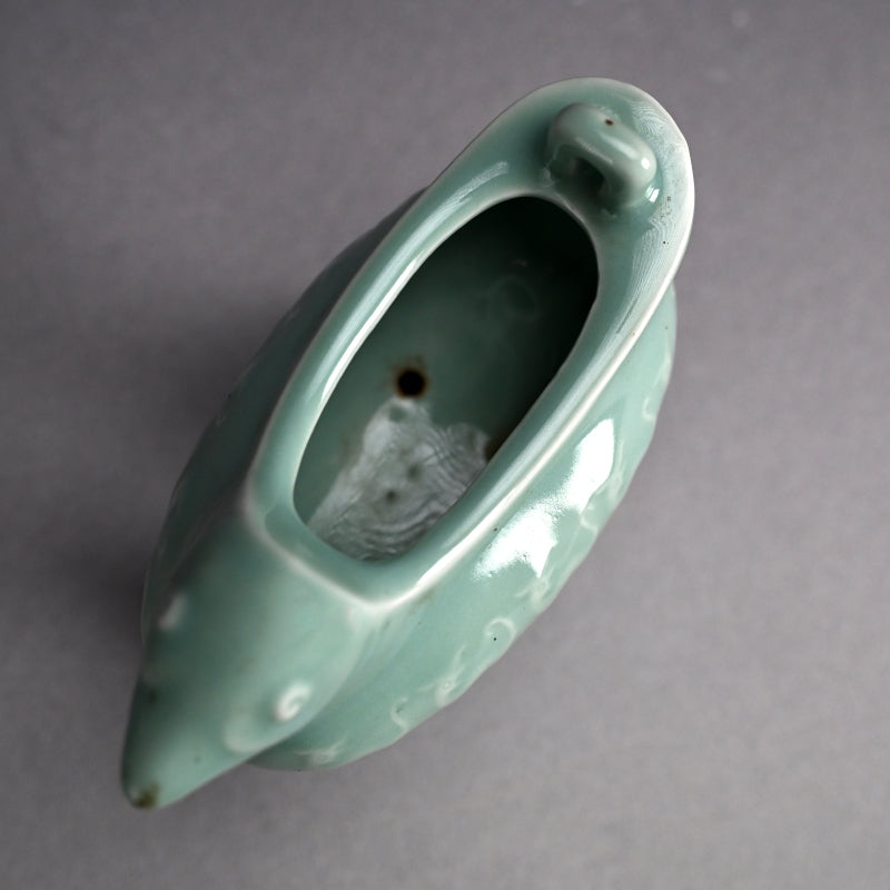Unusual Koro incense Burner ー宮川 (真葛) 香山 "青磁釉 漢式鳥 香炉"