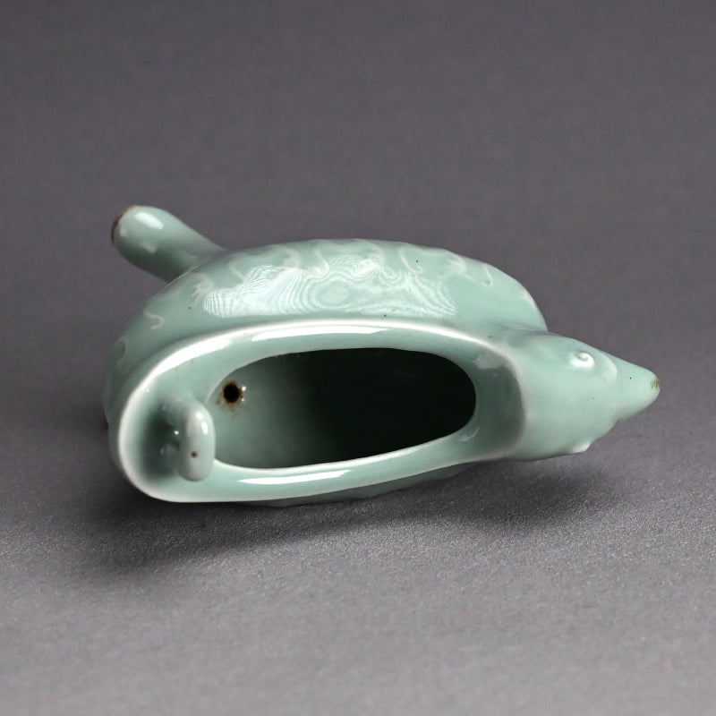Unusual Koro incense Burner ー宮川 (真葛) 香山 "青磁釉 漢式鳥 香炉"