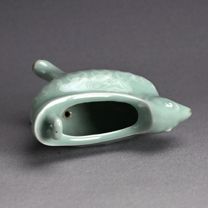 Unusual Koro incense Burner ー宮川 (真葛) 香山 "青磁釉 漢式鳥 香炉"
