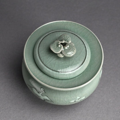 Kozan Unkaku Celaodn Koro Incense Burner ー宮川 (真葛) 香山 "雲鶴 青磁釉 香爐"
