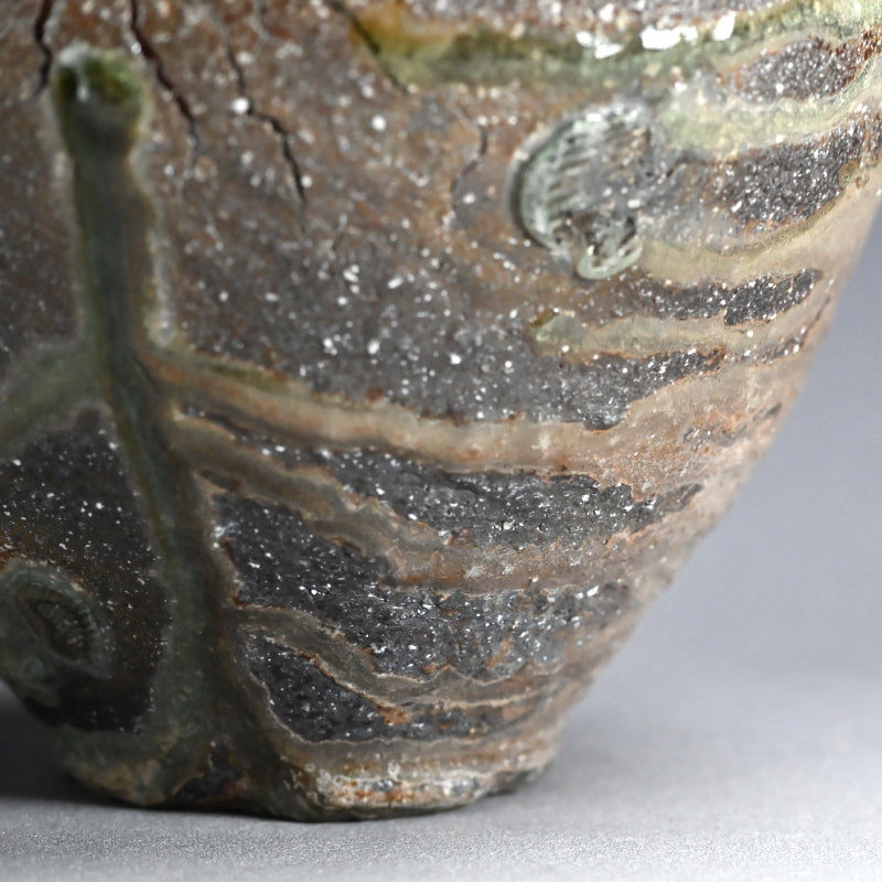 Contemporary Shigaraki Yabure Tsubo ー古谷 剛敏 "自然釉破れ壺"