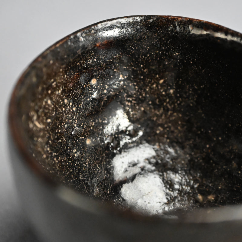 素晴らしいアンティークの黒釉「団子」茶碗