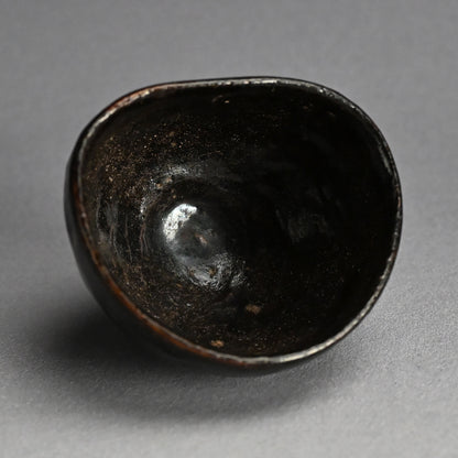 素晴らしいアンティークの黒釉「団子」茶碗