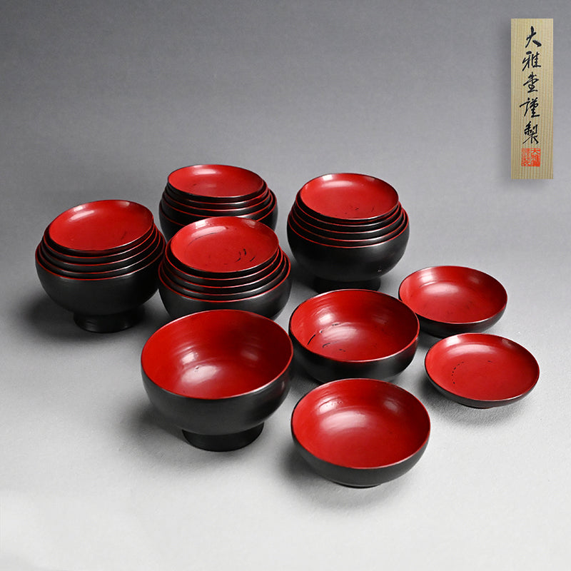 Wajima 5 person. Setting of Zen Temple Nesting Lacquer Bowls