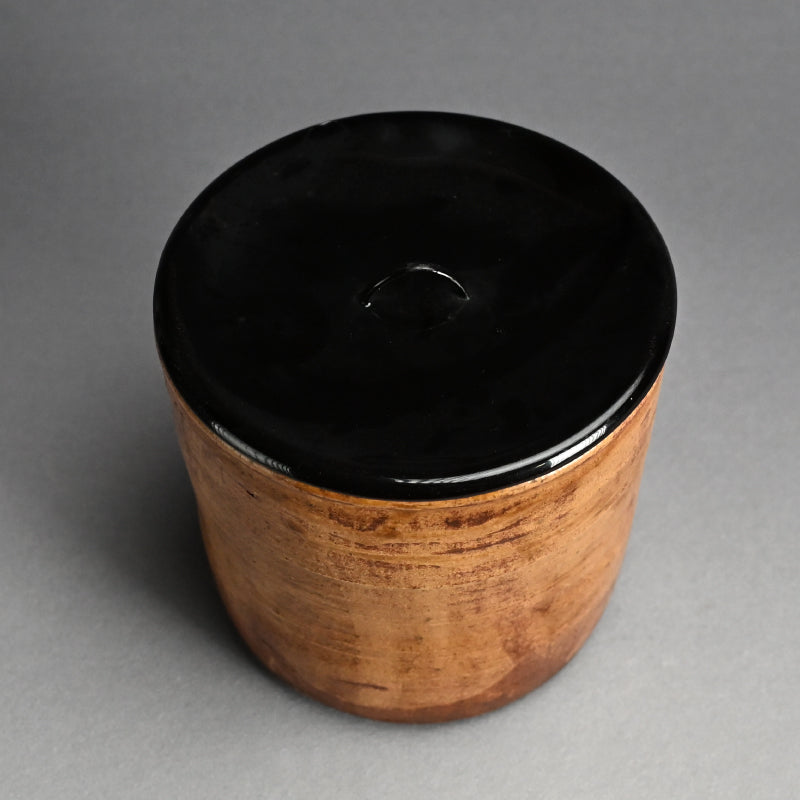 Published Edo period Hidaka-yaki Mizusashi