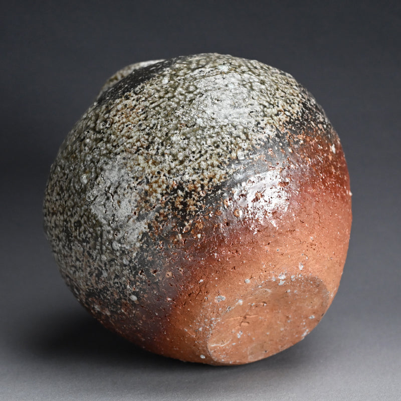 Iconic Shigaraki Tsubo Pioneering Female Artist ー小山 清子 “信楽自然釉 大壺”