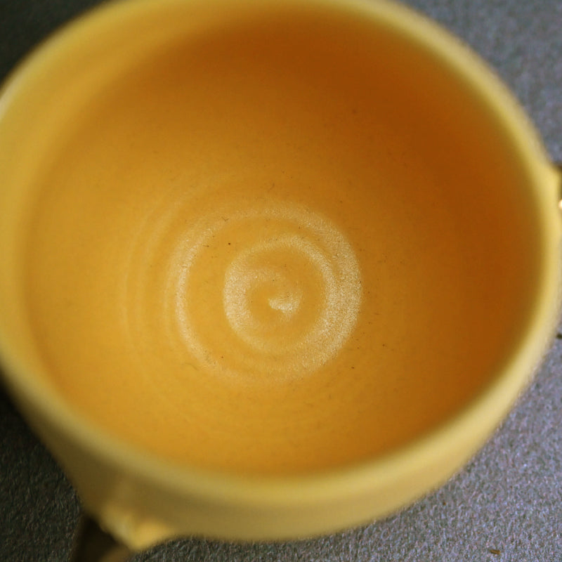 Yellow Glazed Guinomi Sake Cup ー東井 真咲朝 "ぐい吞み"