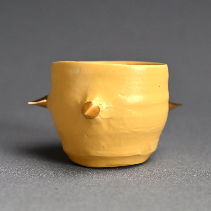 Yellow Glazed Guinomi Sake Cup ー東井 真咲朝 "ぐい吞み"