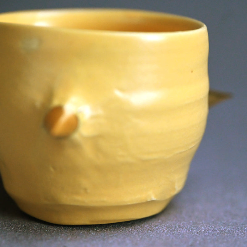 Yellow Glazed Guinomi Sake Cup ー東井 真咲朝 "ぐい吞み"