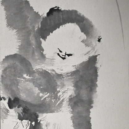 Scroll Pair, Monkeys Grasping for the Moon ー本多 天城 “猿猴圖”