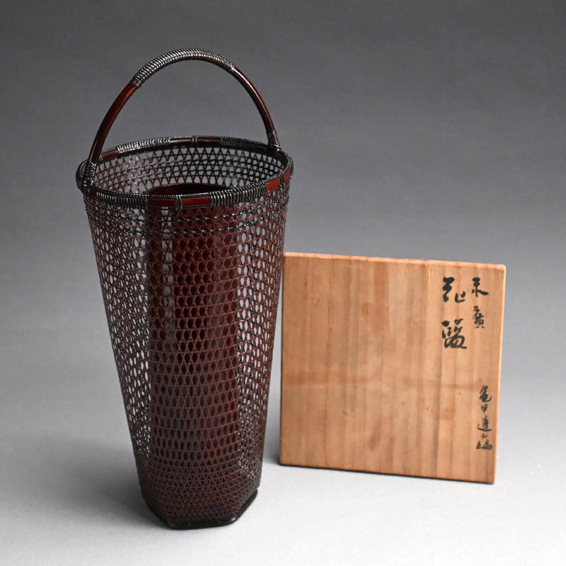 Modern Bamboo Basket ー田辺竹雲斎 "花籃"