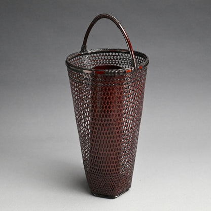 Modern Bamboo Basket ー田辺竹雲斎 "花籃"
