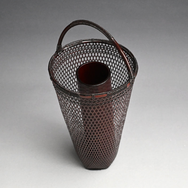 Modern Bamboo Basket ー田辺竹雲斎 "花籃"