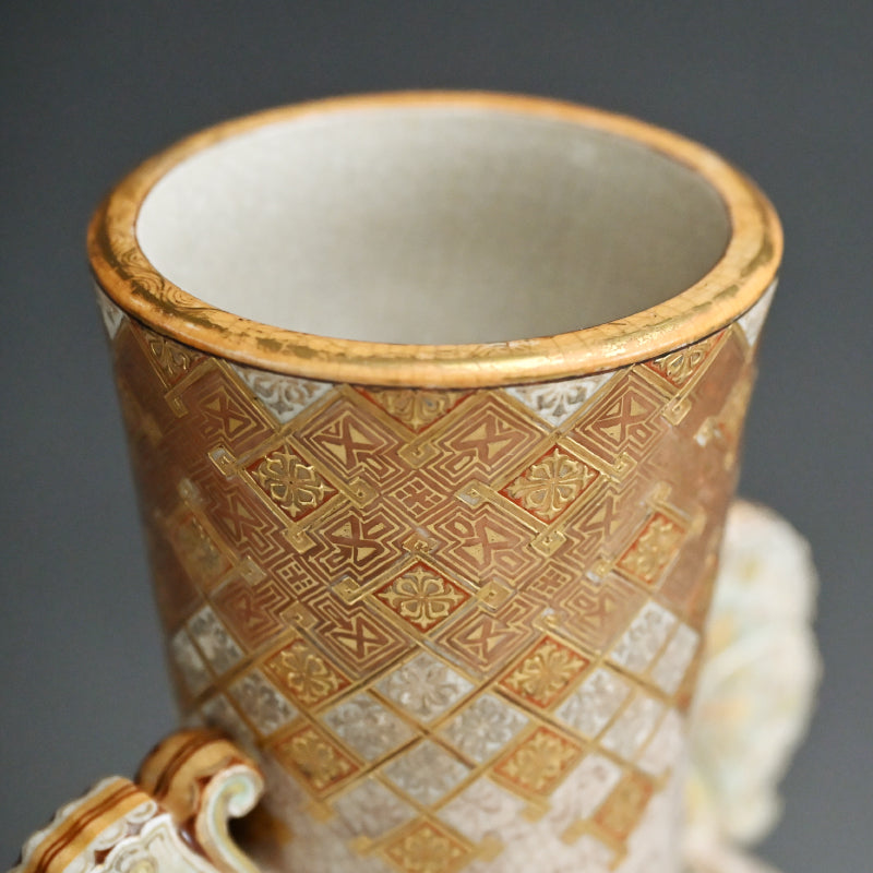 Fabulous Kyo-Satsuma Studio Vase, early 20th century