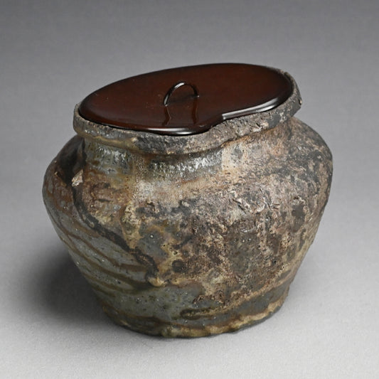 Kamakura period Fushiki Mizusashi for Tea Ceremony