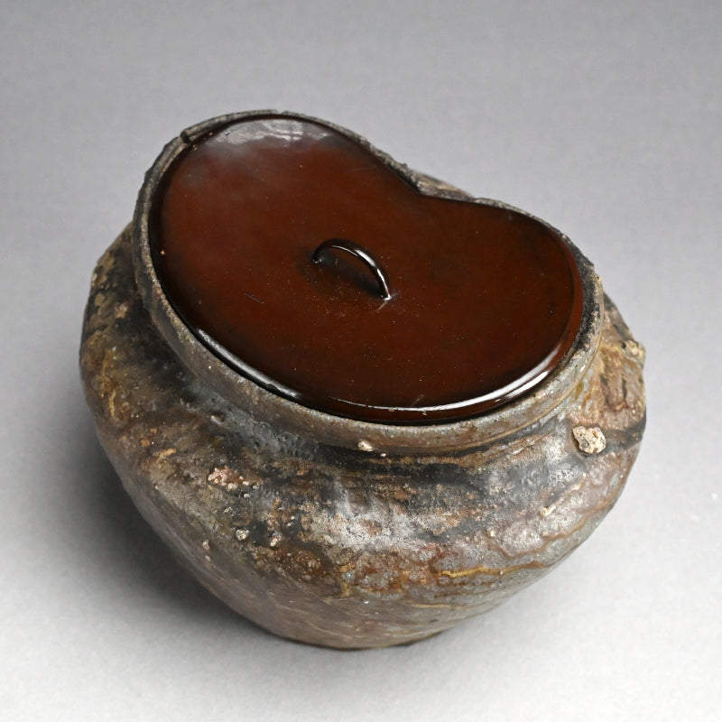 Kamakura period Fushiki Mizusashi for Tea Ceremony