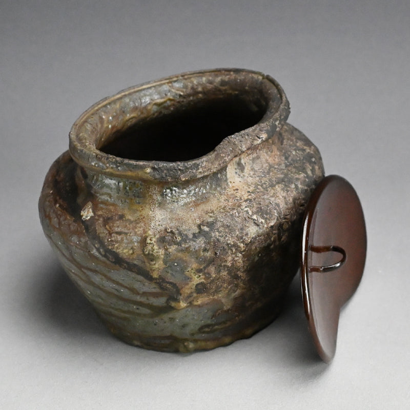 Kamakura period Fushiki Mizusashi for Tea Ceremony