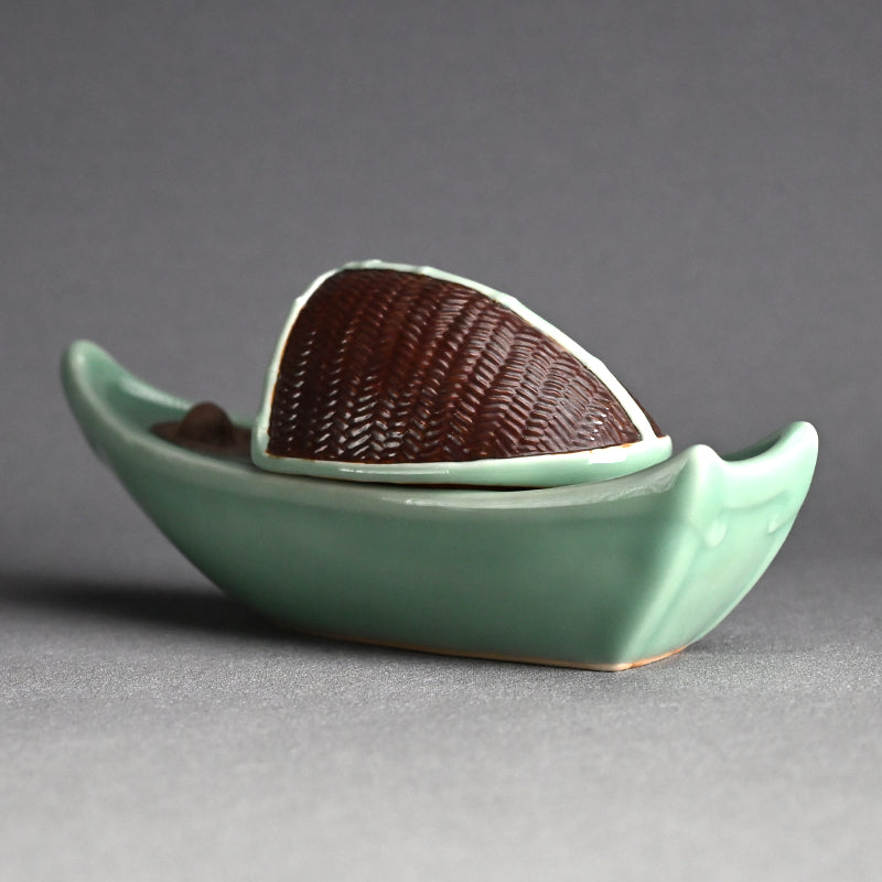 Boat-Shaped Koro Incense Burner ー宮川 (真葛) 香山 “青磁釉 香爐”
