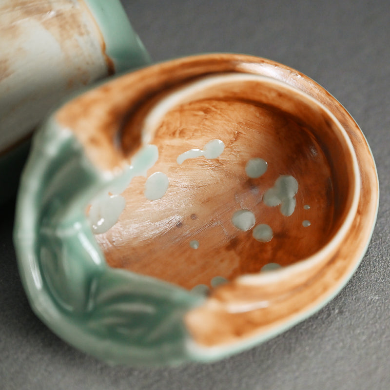 Boat-Shaped Koro Incense Burner ー宮川 (真葛) 香山 “青磁釉 香爐”