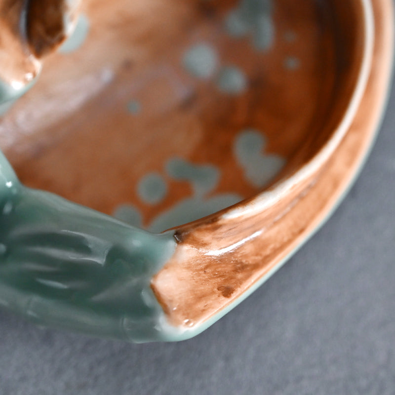 Boat-Shaped Koro Incense Burner ー宮川 (真葛) 香山 “青磁釉 香爐”