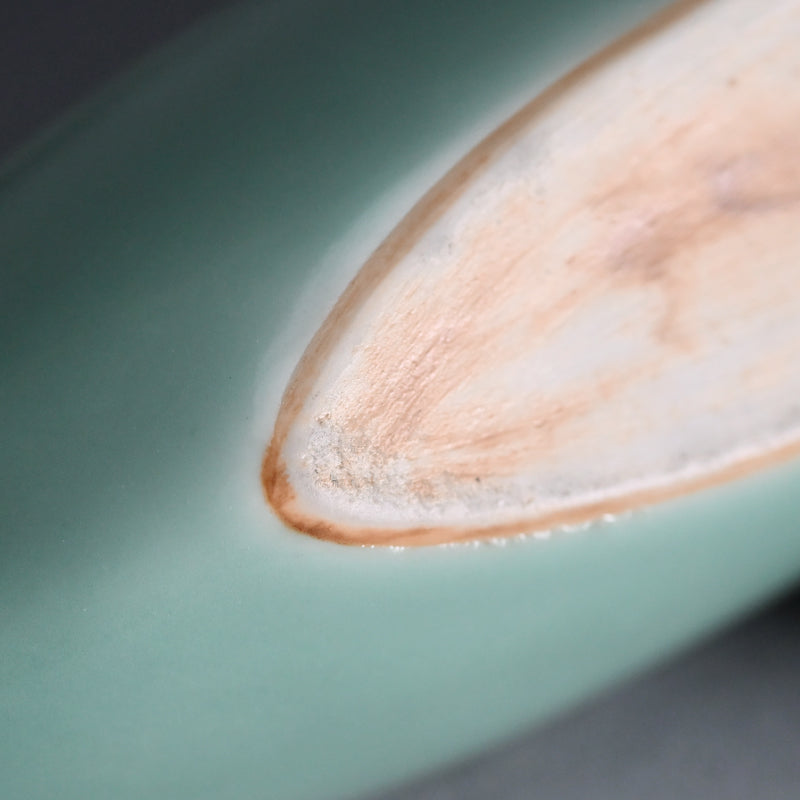 Boat-Shaped Koro Incense Burner ー宮川 (真葛) 香山 “青磁釉 香爐”