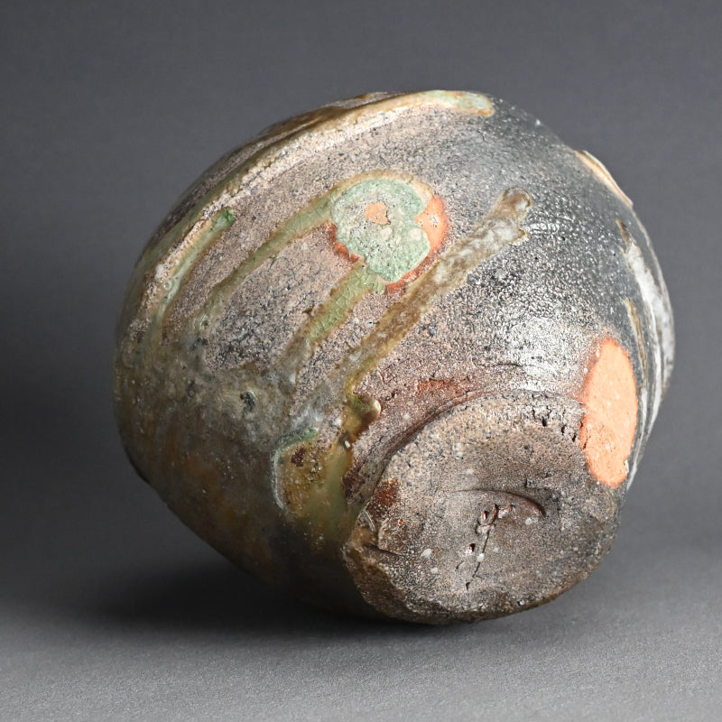 Charred Iga-yaki Tsubo Vase ー新 学 “伊賀 壷”