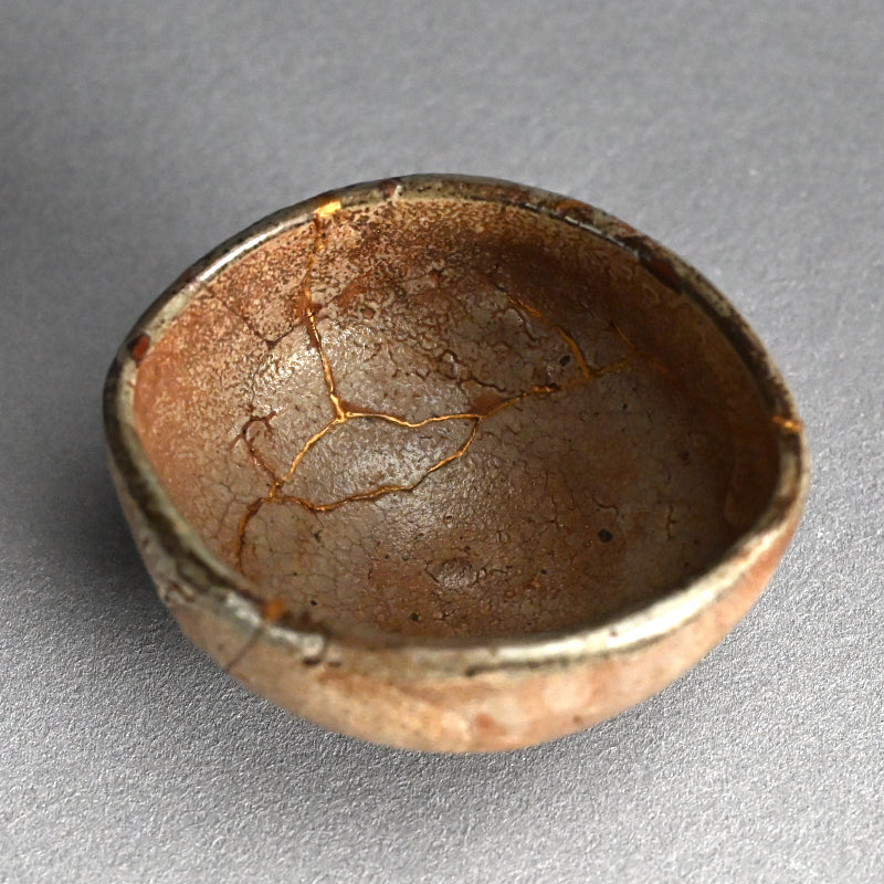 Early Karatsu Chawan Tea Bowl w/ Kintsugi Gold Repair