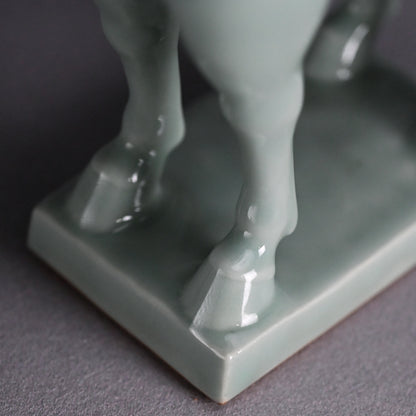 Celdon Horse Sculpture ー初代 宮永 東山 “青瓷 馺馬”