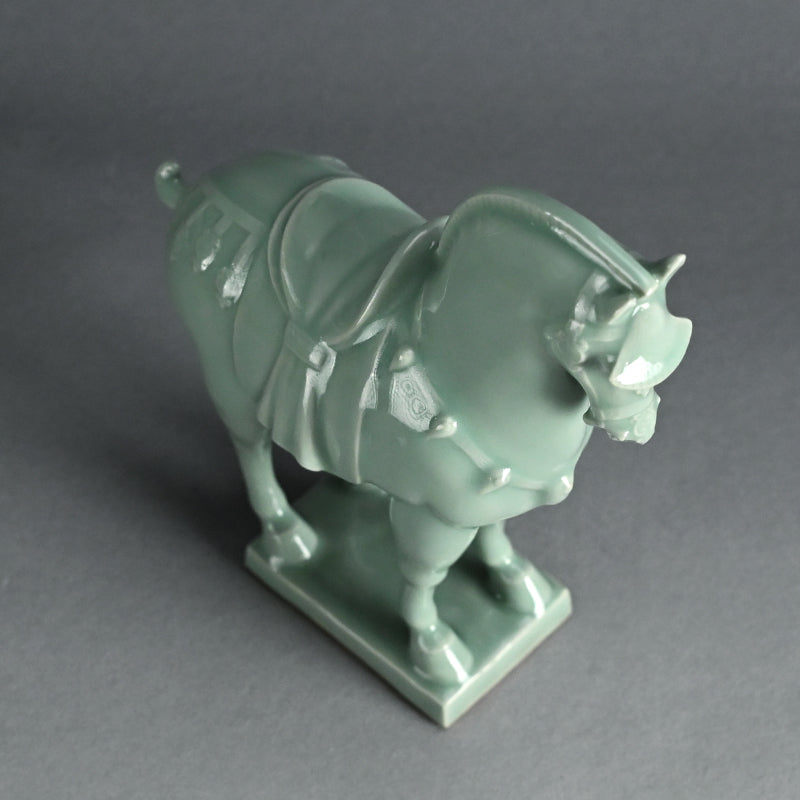 Celdon Horse Sculpture ー初代 宮永 東山 “青瓷 馺馬”