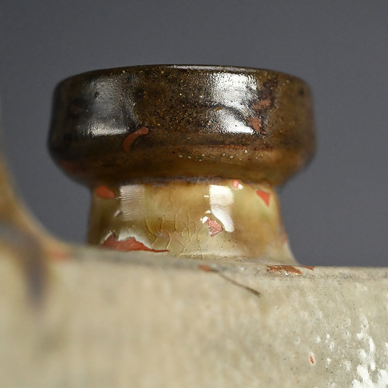 LNT Dachibin Vessel ー金城 次郎 “抱瓶”