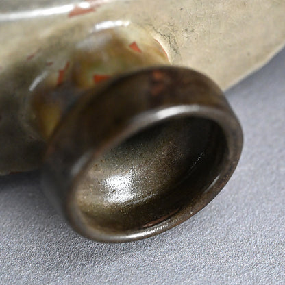 LNT Dachibin Vessel ー金城 次郎 “抱瓶”