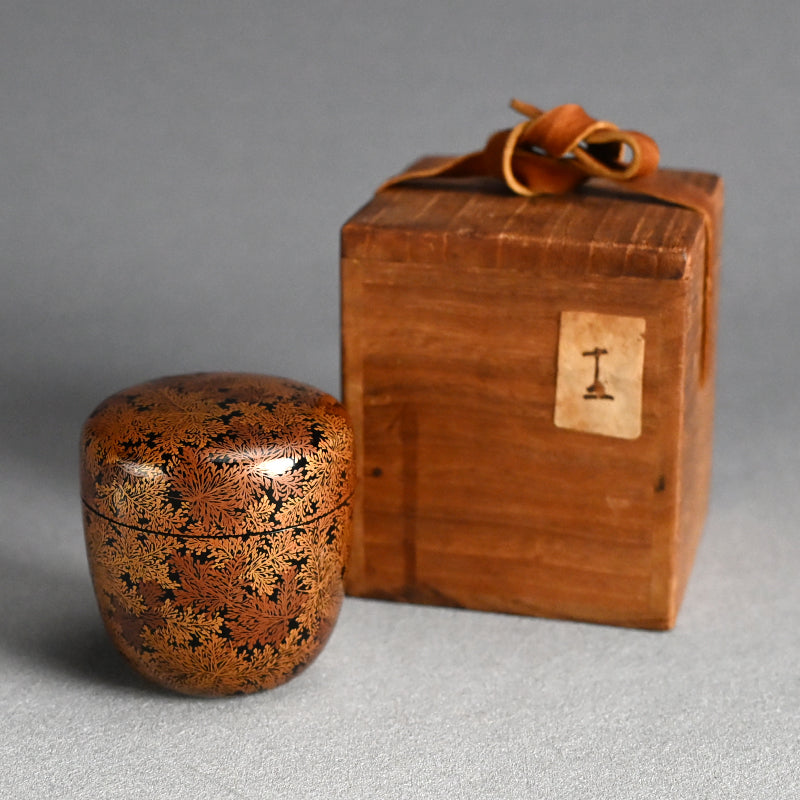 Exquisite Late Edo Natsume ー橋屋 (浅野) 友七 "時代蒔絵 中棗"