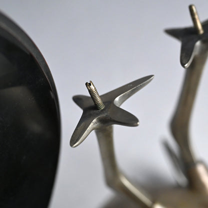 White Bronze Sculpture of a Prancing Crane ー小林 美春 “丹頂欣舞”