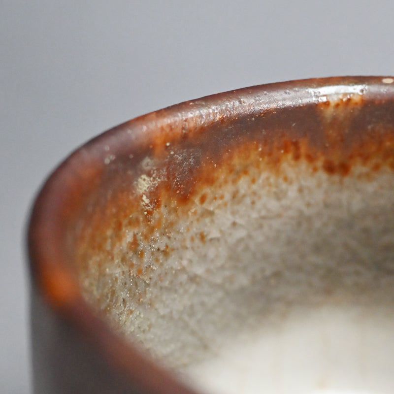 Nezumi Shino Chawan Tea Bowl ー酒井 甲夫 “鼡志野 茶盌”