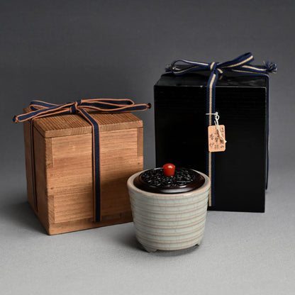 Imperial Artist Celadon Koro Incense Burner ー板谷 波山 “氷華磁香炉”
