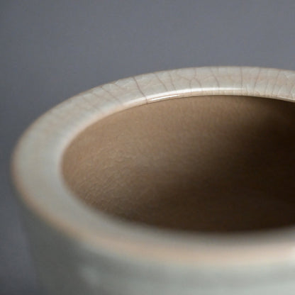 Imperial Artist Celadon Koro Incense Burner ー板谷 波山 “氷華磁香炉”