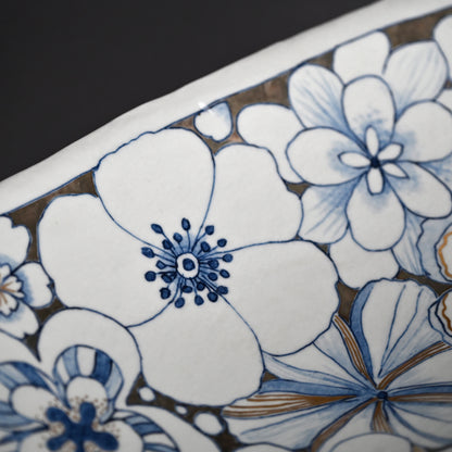 Utsuwa Porcelain Vessel ー中島 克子 “花の器”