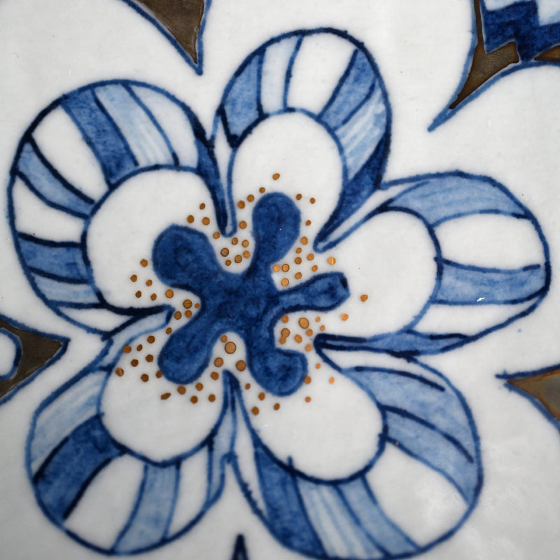 Utsuwa Porcelain Vessel ー中島 克子 “花の器”