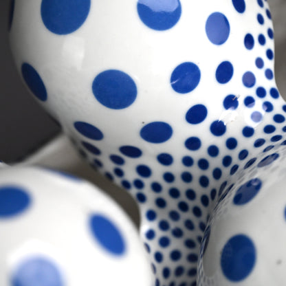 彫刻、増殖するかたち ー中島晴美 "Sculpture, Proliferating Form"
