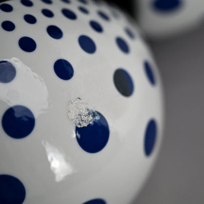 Porcelain Sculpture of Proliferating Form ー中島 晴美 “増殖する形”