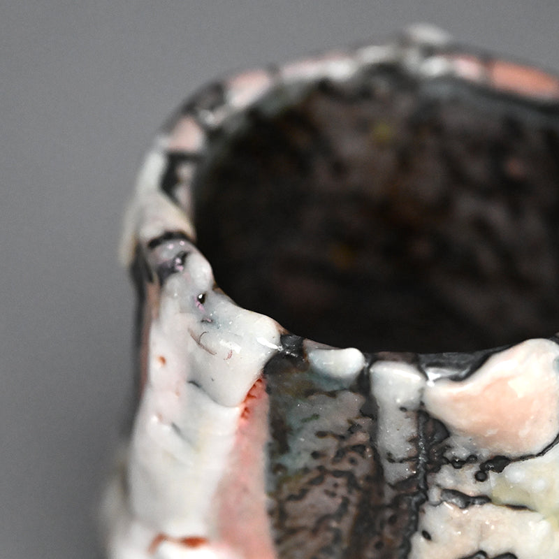 Rikkyu-Guro Yunomi Tea Bowl ー林 正太郎 "利休黒紫志野 湯呑"