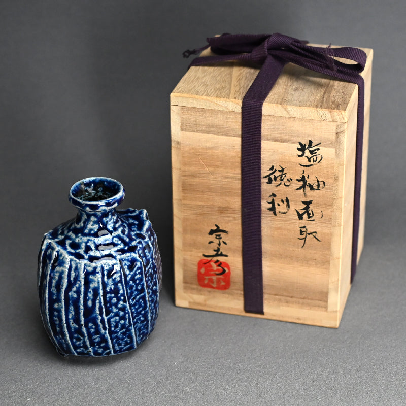 RARE! Salt Glazed Tokuri ー丸田 宗彦 “塩釉面取 徳利”