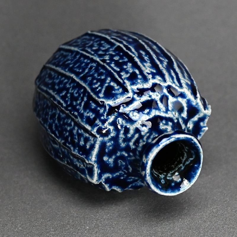 RARE! Salt Glazed Tokuri ー丸田 宗彦 “塩釉面取 徳利”