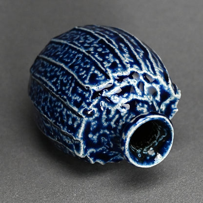 RARE! Salt Glazed Tokuri ー丸田 宗彦 “塩釉面取 徳利”