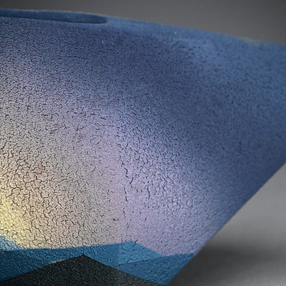 Radical Blue Hagi Dawn Vase ー心司窯 田中 克敏 “萩焼 光彩器”