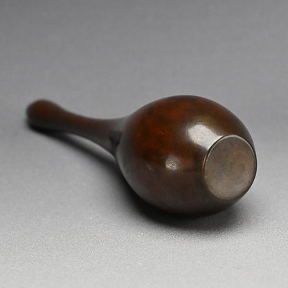 Gourd Shaped Bronze Vase w/ Snail ー西垣 一瑳 "黄銅瓢式 華瓶"