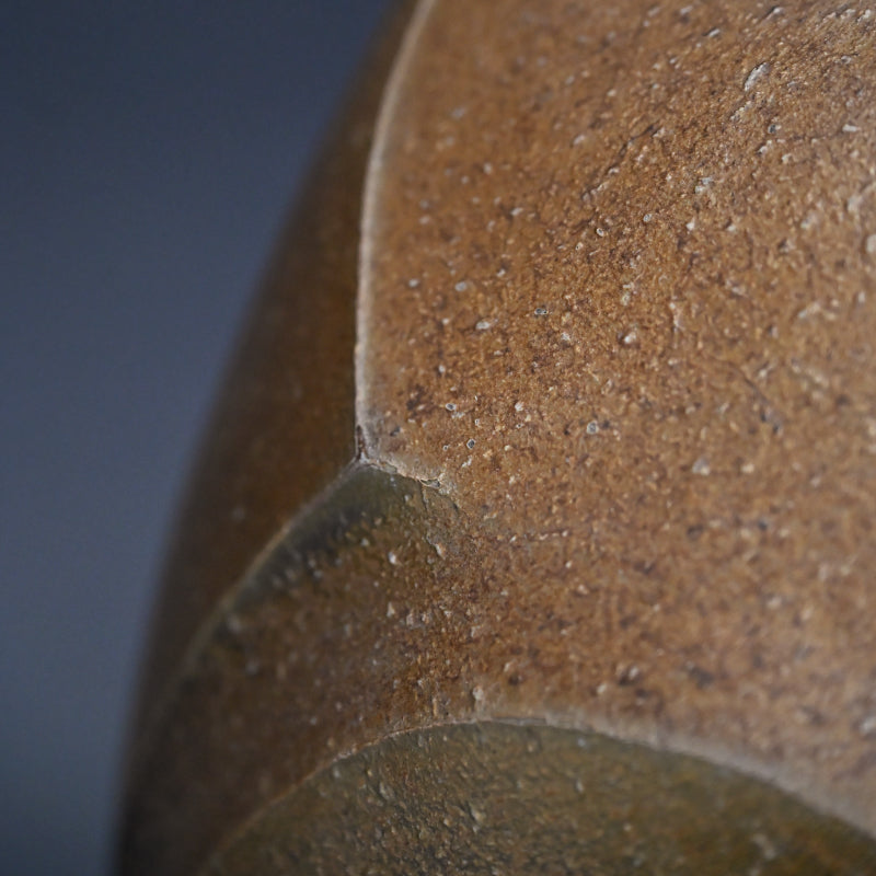 Bizen Henko Vase ー伊勢崎 創 "備前 扁壷"