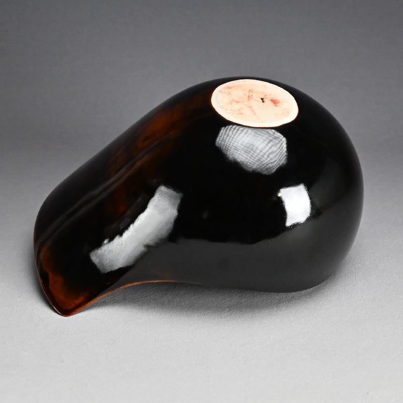Uzumaki Pottery sculpture by female artist ー髙津 未央 "うずまき"