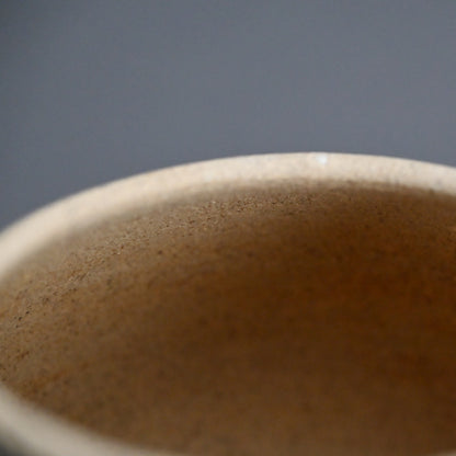 Koro with red plum pattern ー古川 隆久 “釉彩 紅梅文香炉”